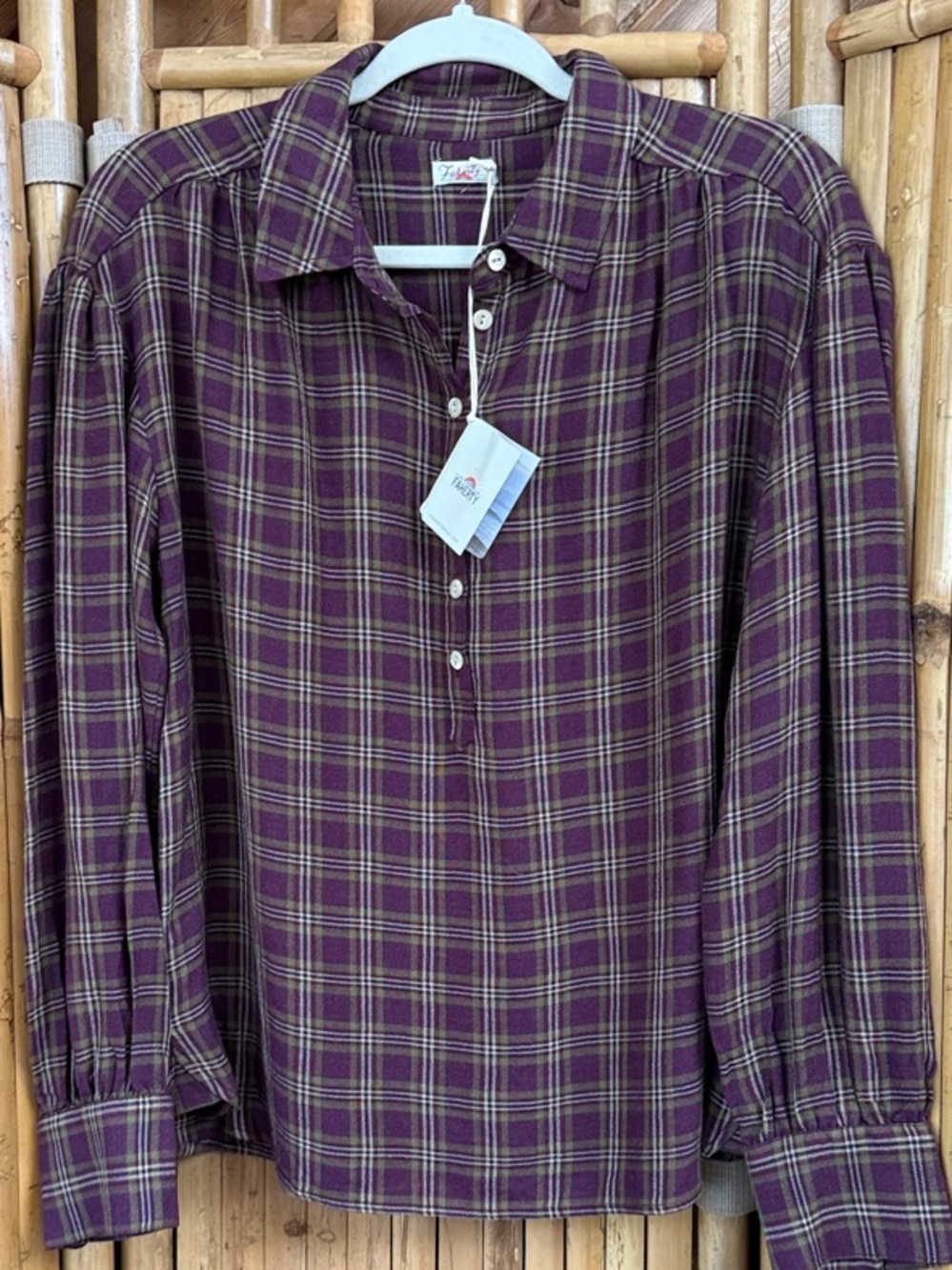 Faherty Women’s Plum and Olive Plaid Pullover Shirt  Size M.  NWT